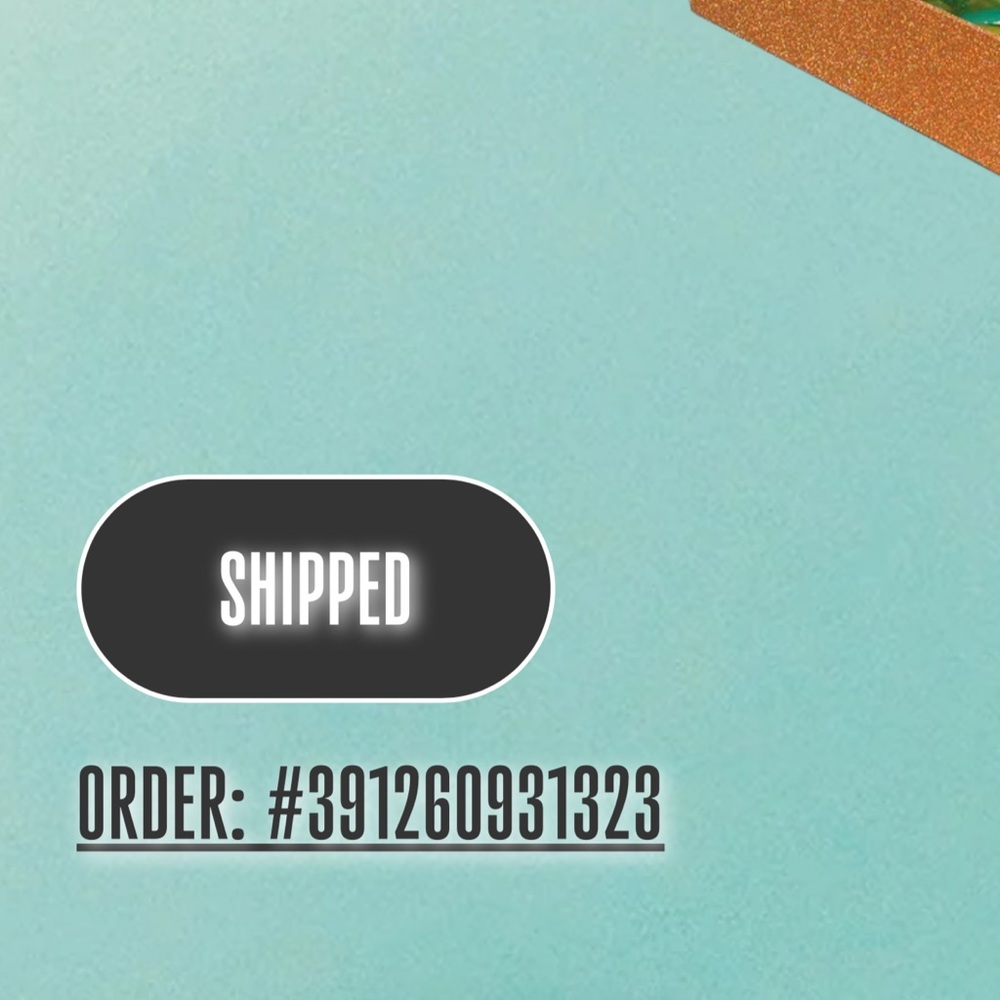 Taylor Swift Life of a Showgirl Cardigan Box Set - Picture 10 of 10